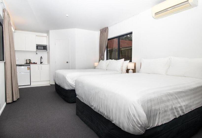 モーテル The Haven Newmarket Suites