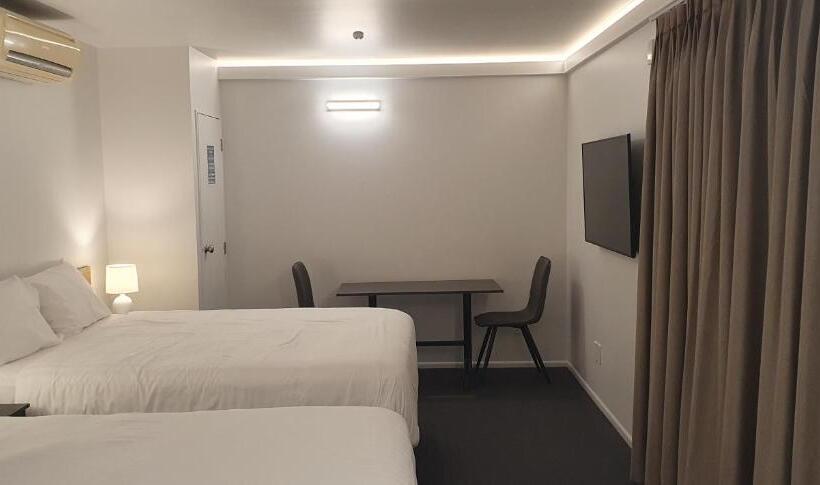 モーテル The Haven Newmarket Suites