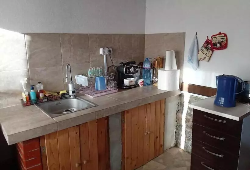 ペンション поповата къща