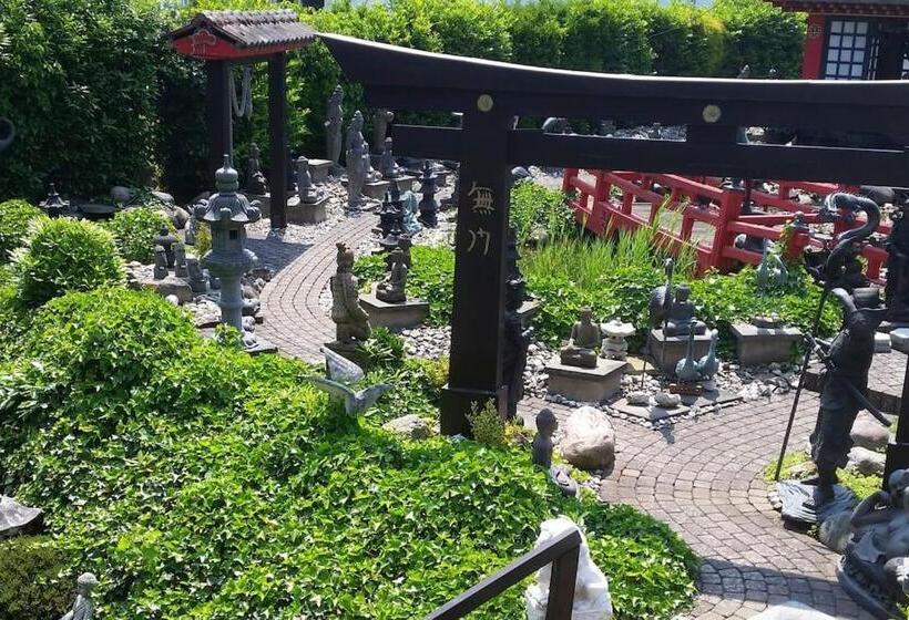 פנסיון Asian Garden   Das Ferienhaus