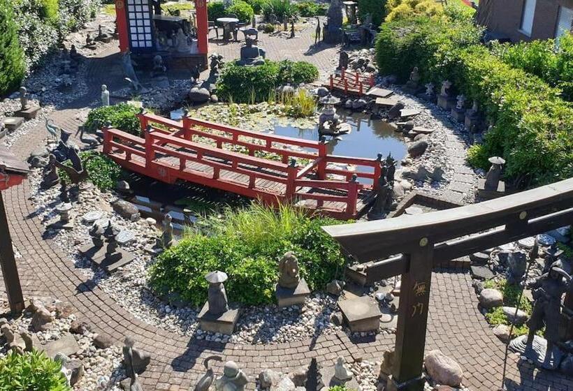 פנסיון Asian Garden   Das Ferienhaus