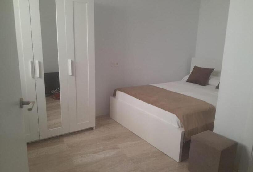 Пансион Aurora Merida