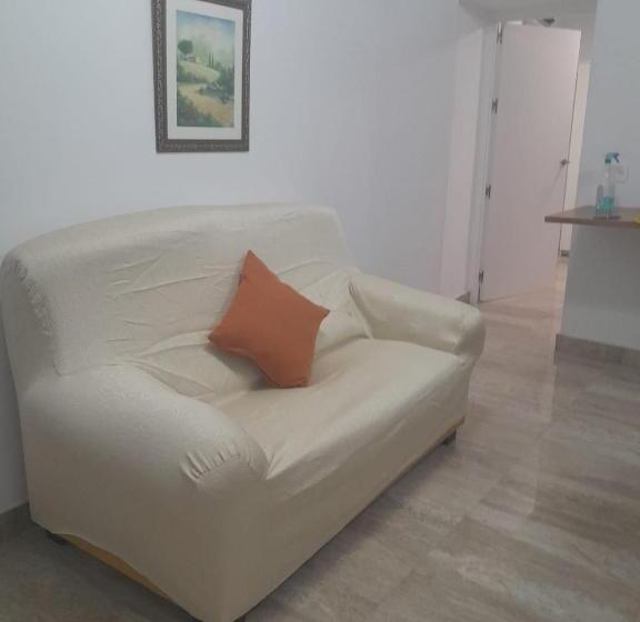 Пансион Aurora Merida