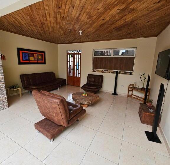 פנסיון Casa Hotel Bonita