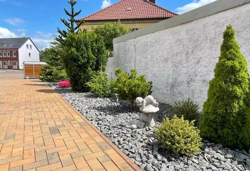 Majatalo Gästezimmer Zum Sonnenhof