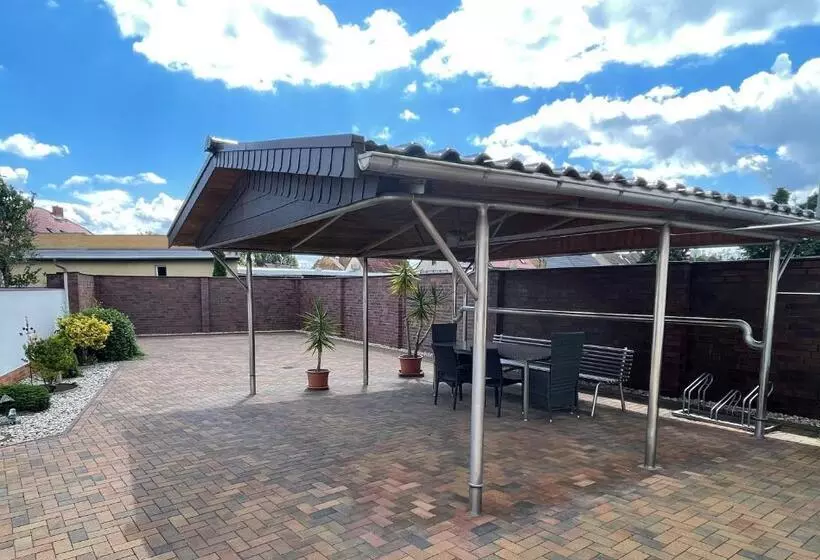 Majatalo Gästezimmer Zum Sonnenhof