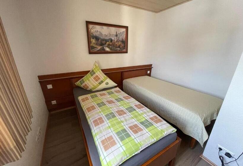 Pensionat Gästezimmer Zum Sonnenhof