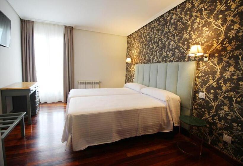 پانسیون Hostería De Adarzo