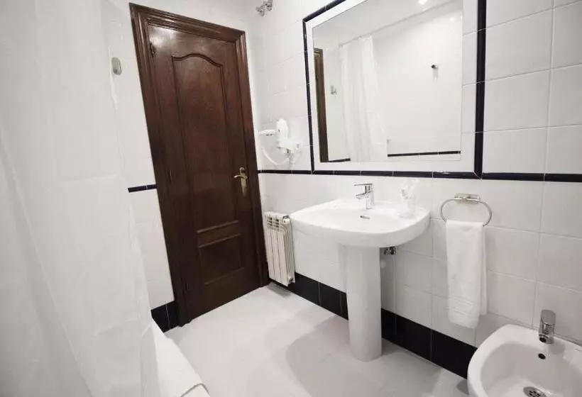 Majatalo Hostería De Adarzo