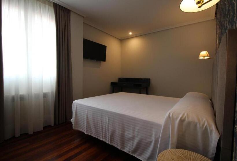 پانسیون Hostería De Adarzo