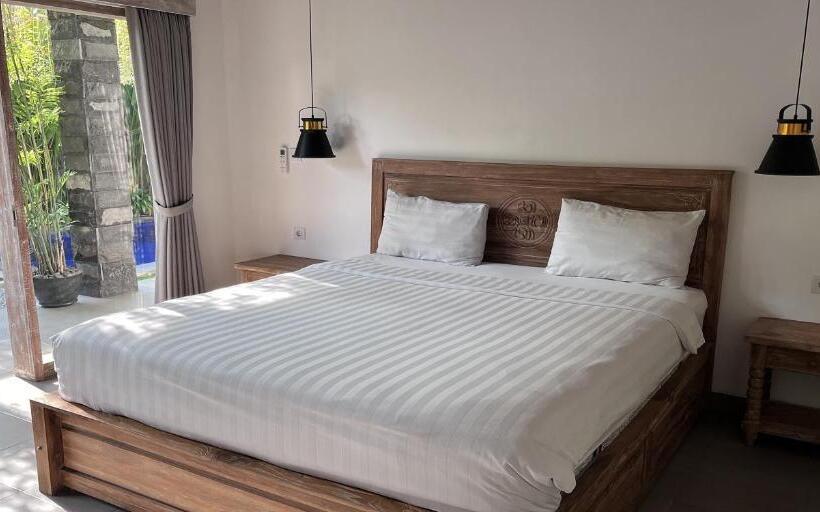 Пансион Pis Bolong Canggu