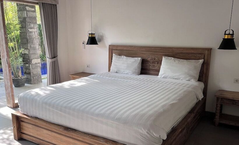 Пансион Pis Bolong Canggu