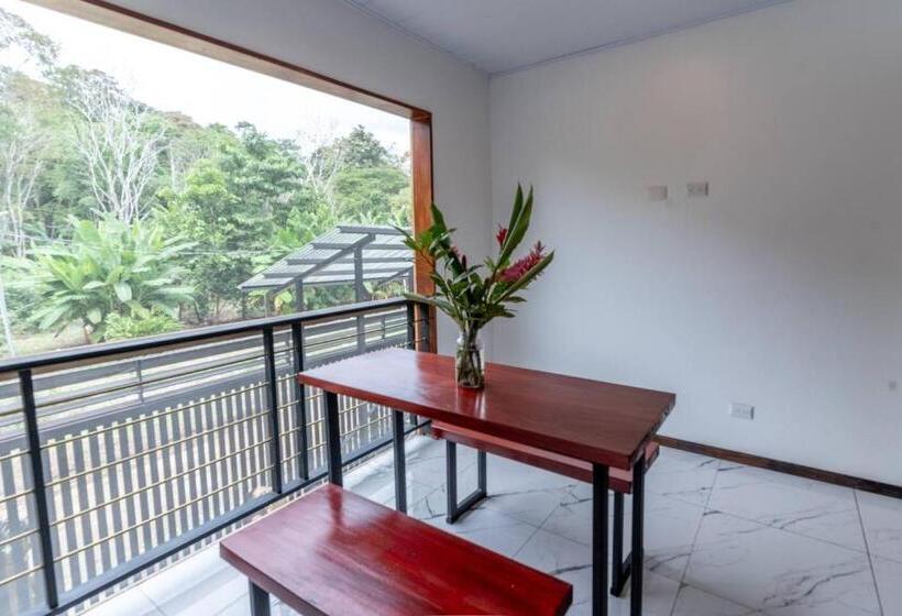 Studio With Ac, Smart Tv, Kitchen, Bath Pool 2