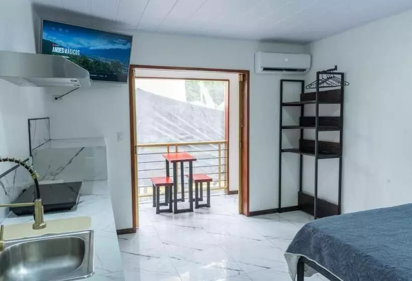 Studio With Ac, Smart Tv, Kitchen, Bath Pool 7