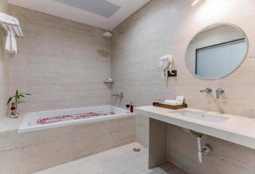 The Belita Hotel & Spa