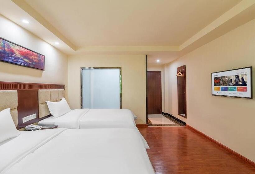 旅馆 Huahang Hotel   Guangzhou Baiyun International Airport   Free Airport Shuttle Bus