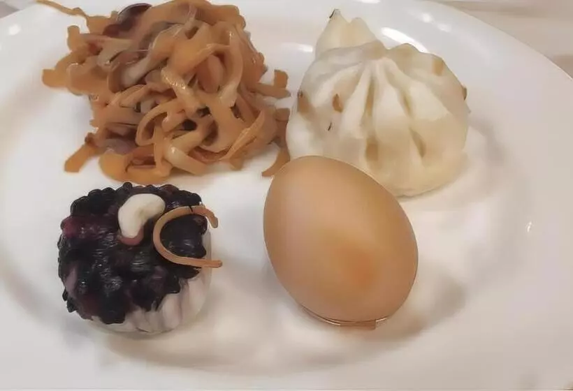 Retkeilymaja Huahang Hotel   Guangzhou Baiyun International Airport   Free Airport Shuttle Bus