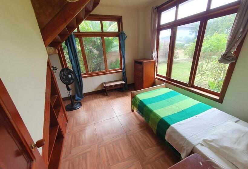 Hostel La Villa Del Colibri   Misahualli