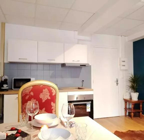 Appart Hôtel Le Combes