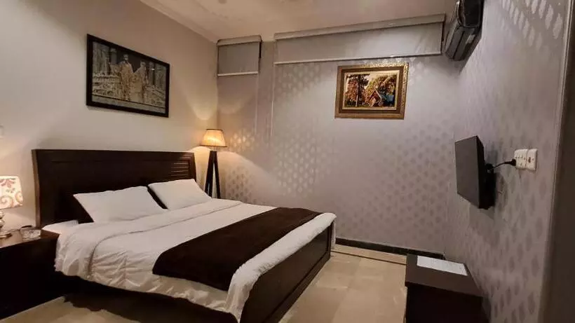 Aamiaismajoitus (B&B) Concept Guest House