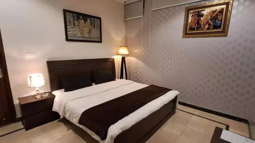 Aamiaismajoitus (B&B) Concept Guest House