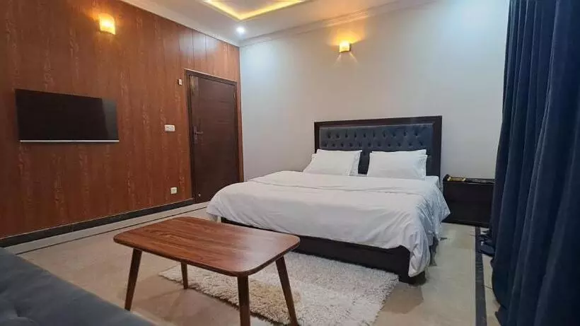 Aamiaismajoitus (B&B) Concept Guest House