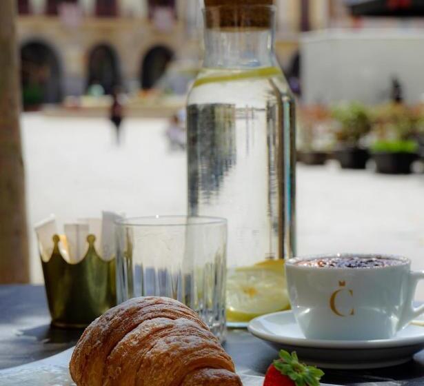 مبيت وإفطار Dimora Donna Maria Relais