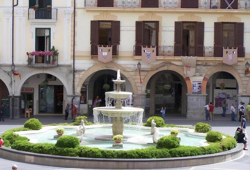 مبيت وإفطار Dimora Donna Maria Relais