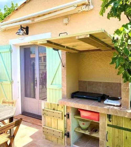 Aamiaismajoitus (B&B) La Bastide Du Levant A 50m De La Plage