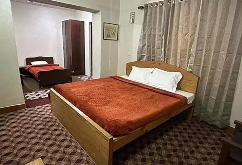 Fabhotel The Legend Residency