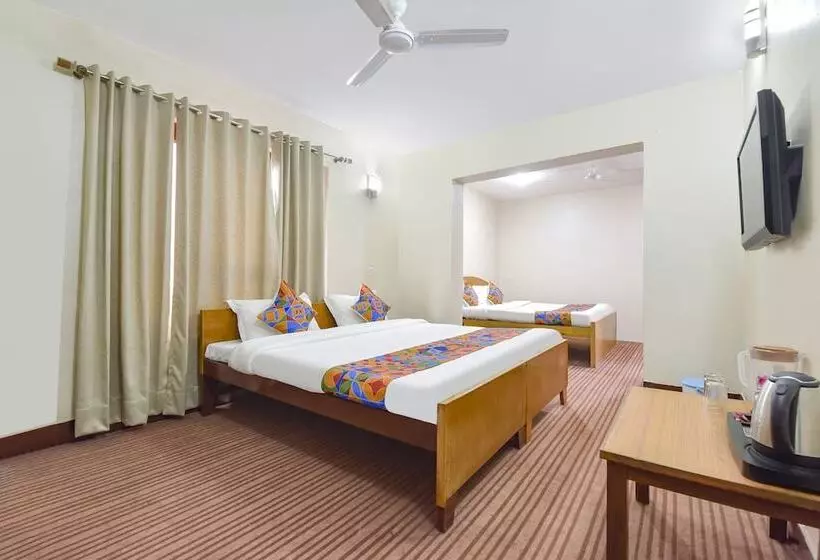 Fabhotel The Legend Residency