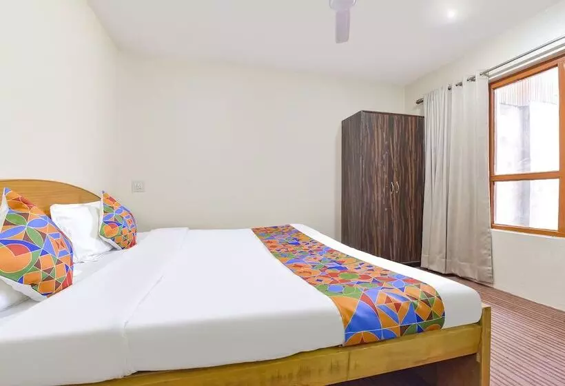 Fabhotel The Legend Residency