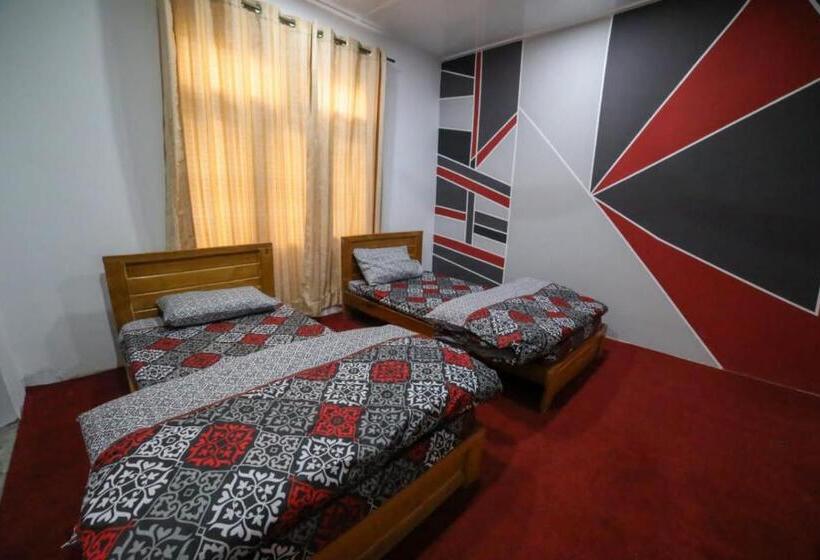 Gashabrum Hotel & Restaurant