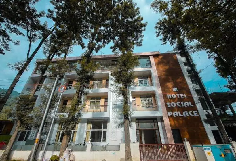 Hotelli Amritara Social Palace, Uttarkashi