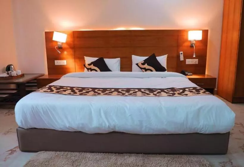 Hotelli Amritara Social Palace, Uttarkashi