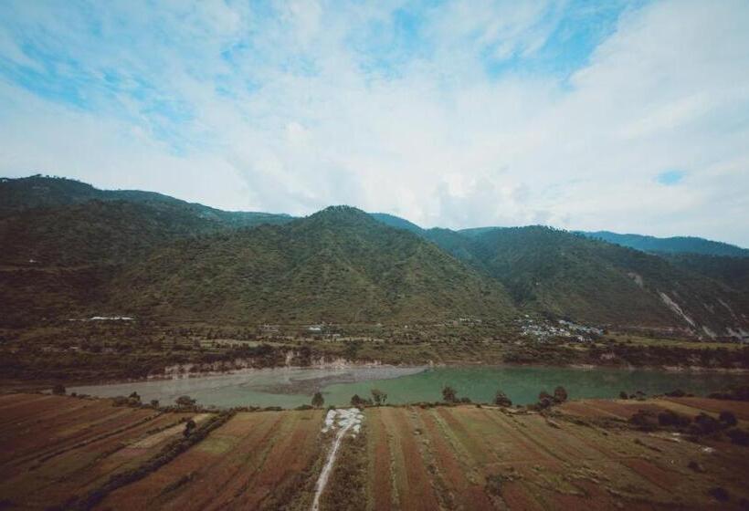 Hotel Amritara Social Palace, Uttarkashi