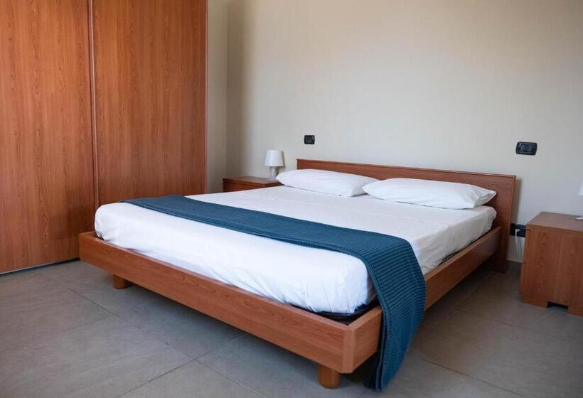 Отель Bagno Lunezia