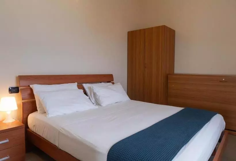 Hotelli Bagno Lunezia
