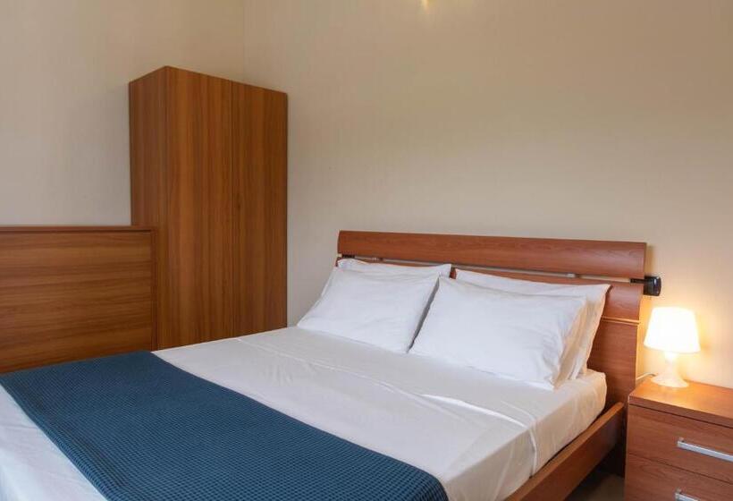 Отель Bagno Lunezia