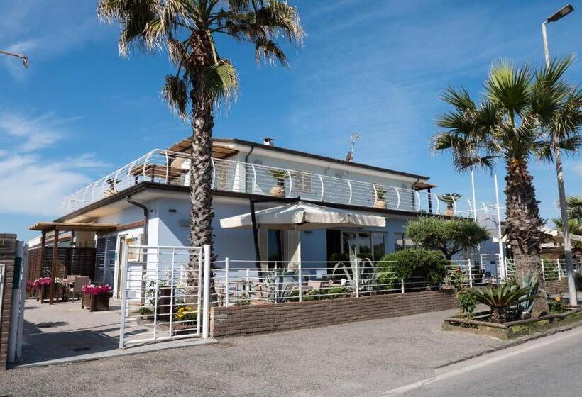 Отель Bagno Lunezia