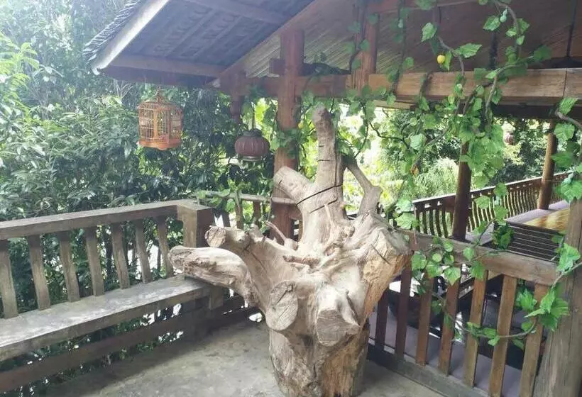 Hotelli Bridge View Boutique Guesthouse 望桥楼精品民宿