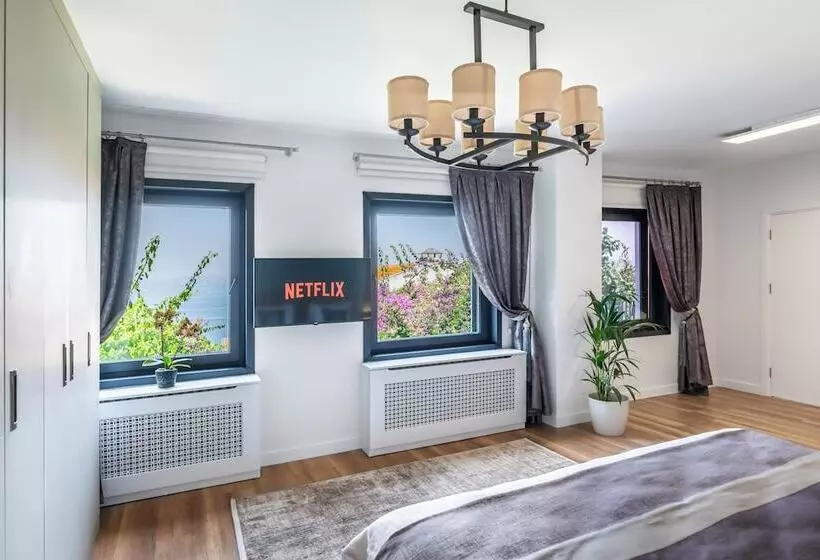 Hillora Hotel Buyukada