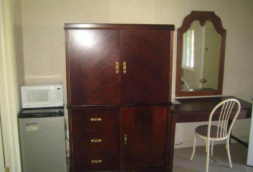 מוטל Budget Inn Carlisle