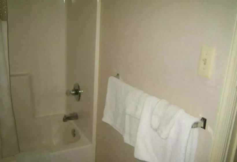 モーテル Budget Inn Carlisle
