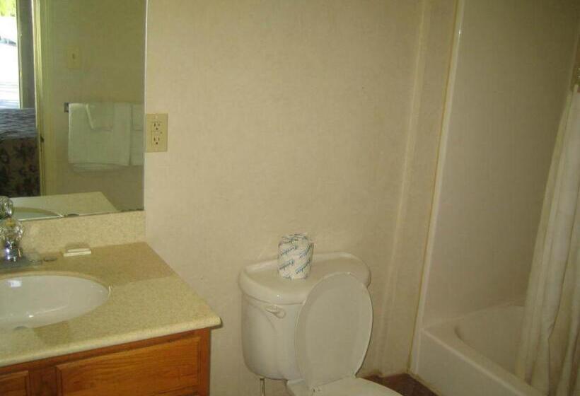 מוטל Budget Inn Carlisle