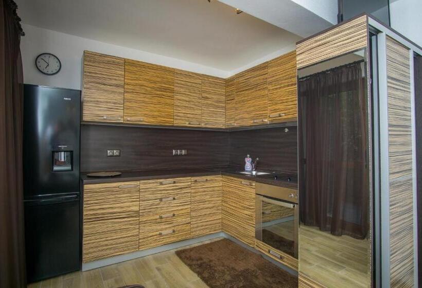 Пансион къща за гости зоя