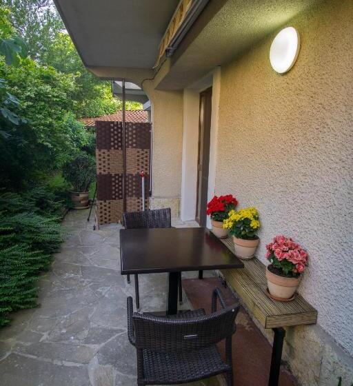 Пансион къща за гости зоя