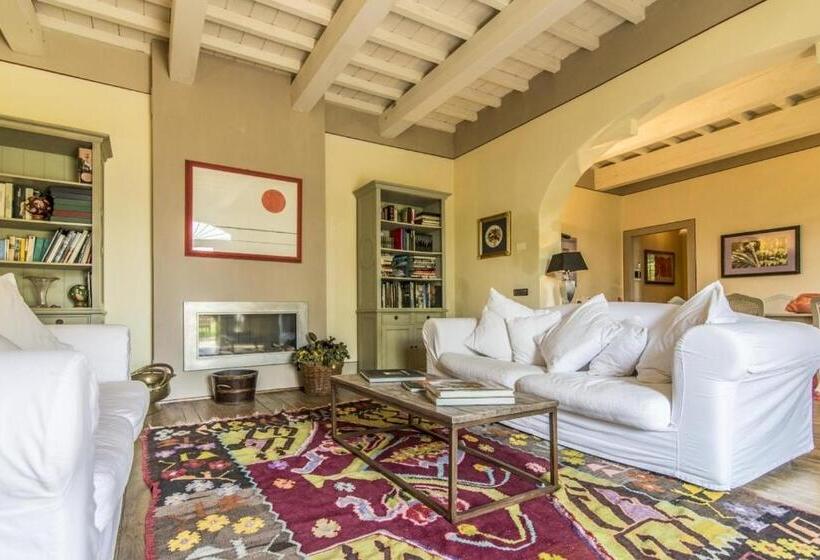 پانسیون Affascinante E Rilassante Appartamento Con Piscina