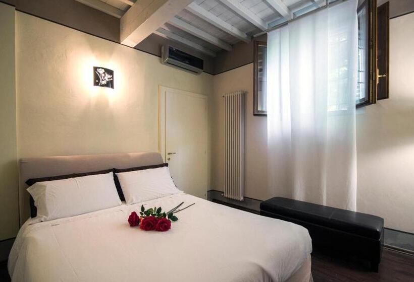 پانسیون Affascinante E Rilassante Appartamento Con Piscina