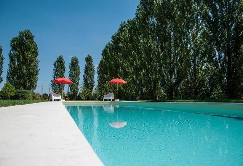 پانسیون Affascinante E Rilassante Appartamento Con Piscina